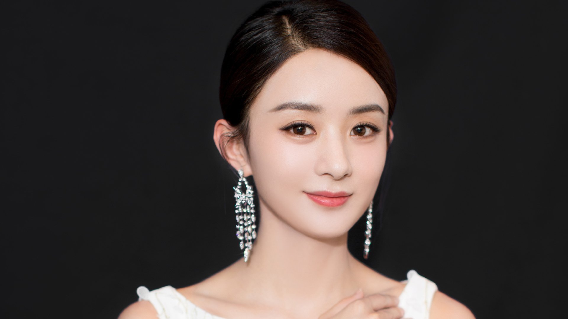 佛罗伦萨前锋连入两球,助球队轻松击败对手,佛罗伦萨效力过的球员