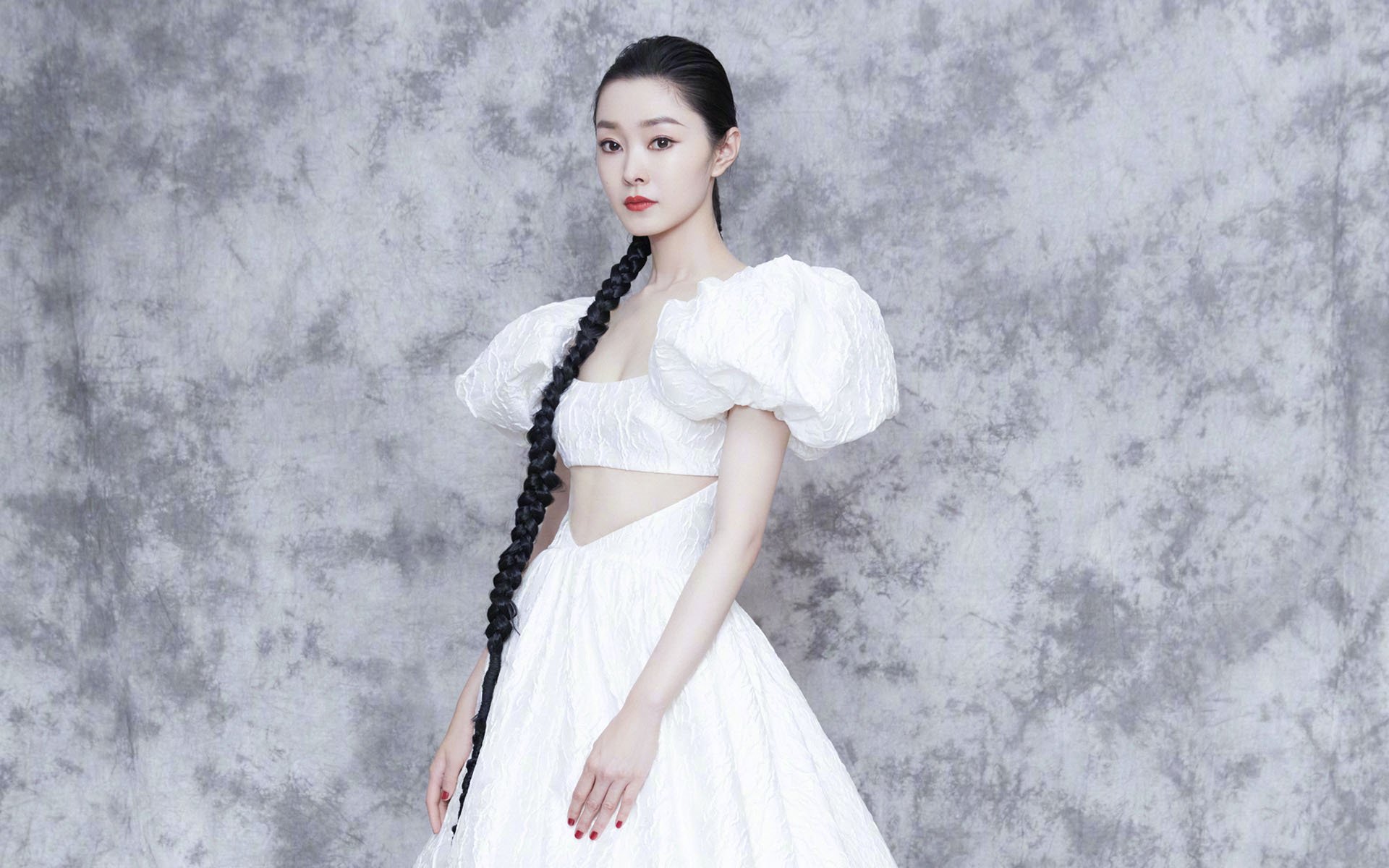 开云官方-佛罗伦萨力争取胜，塞维利亚队屡战屡败，塞维利亚 欧冠