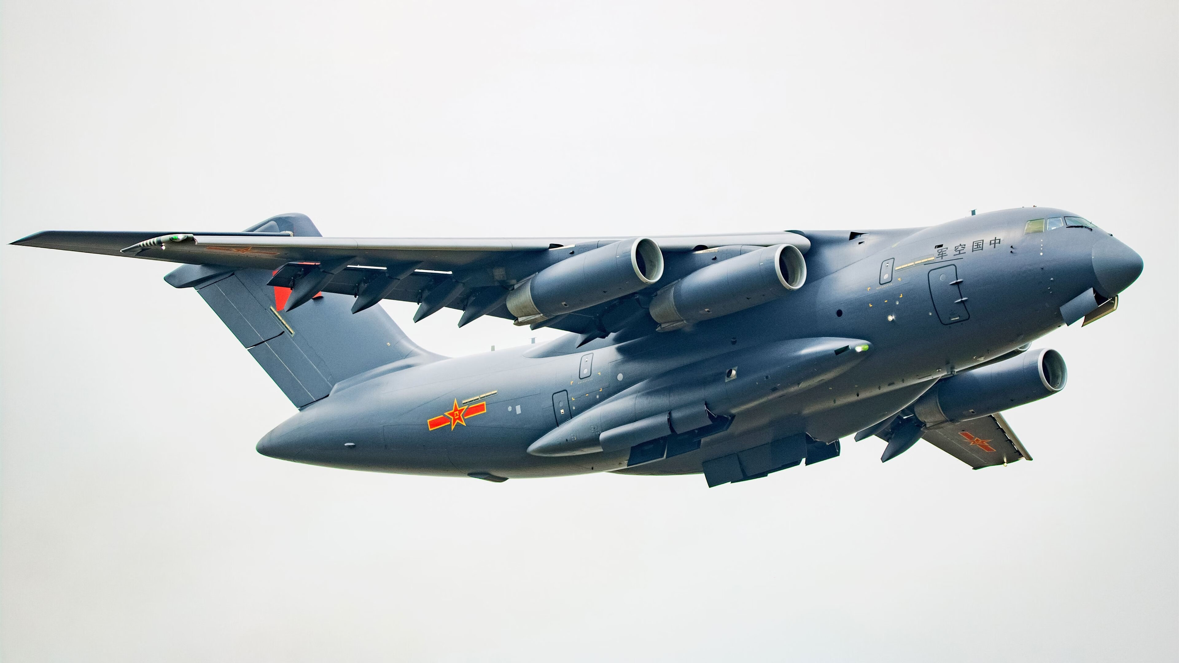 开云·体育官网APP下载-塞维利亚客场1-0战胜奥萨苏纳，艰难取胜，塞维利亚又夺冠了